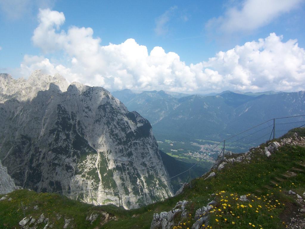 Gasthof Zum Rassen Garmisch-Partenkirchen Exterior foto